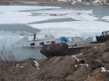 В Улан-Удэ на реке затонул пассажирский теплоход (видео)